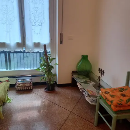Rosy House Apartment *